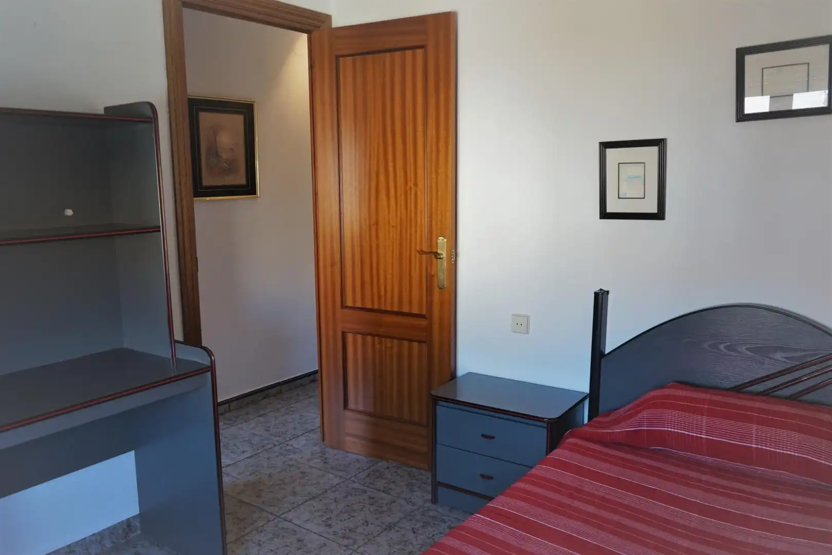 Dormitori de Pis en venda en Requena amb Traster i Balcó
