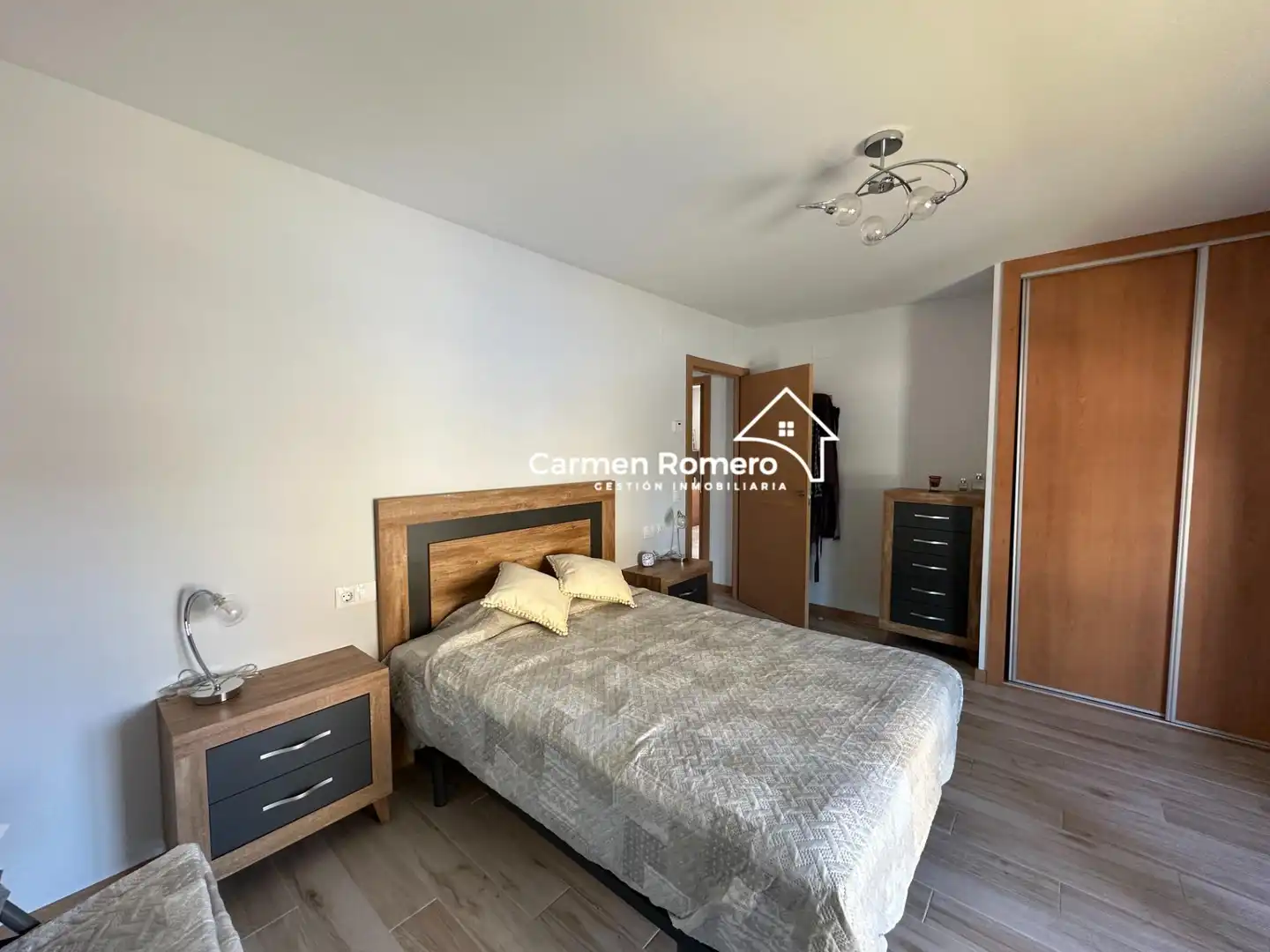 Habitación de Apartamento en venta en Salamanca con Calefacción, Jardín privado y Balcón