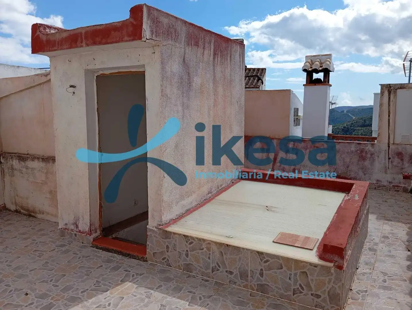 Casa adosada en venda a Lentegí