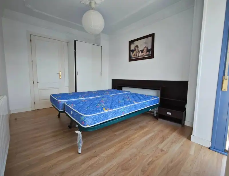 Bedroom of Flat for sale in Madrid  with Storage room