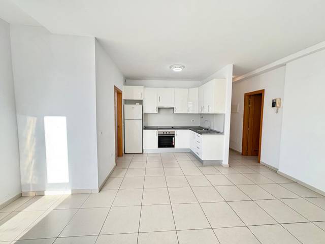 Piso en Venta en Calle Isla de Gran Canaria en San Isidro