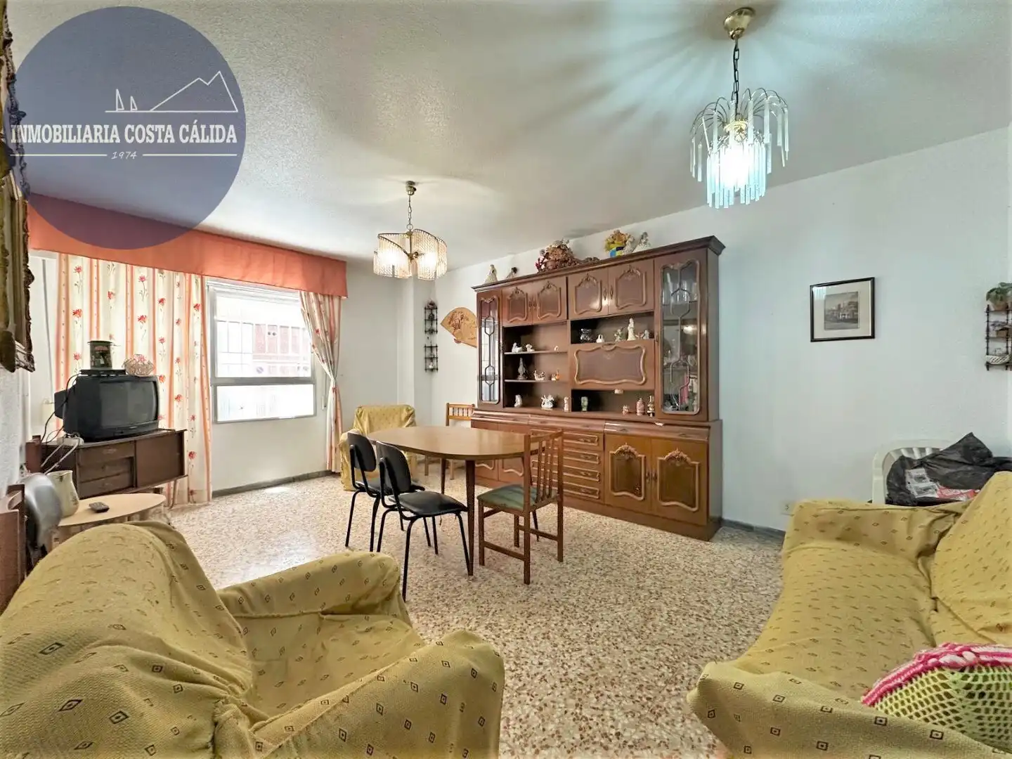 Vista exterior de Piso en venta en Águilas con Amueblado y Horno