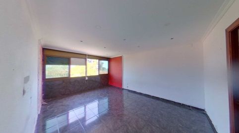 Foto 2 de Piso en venta en Calle Federico Garcia Lorca, Camps Blancs, Sant Boi de Llobregat