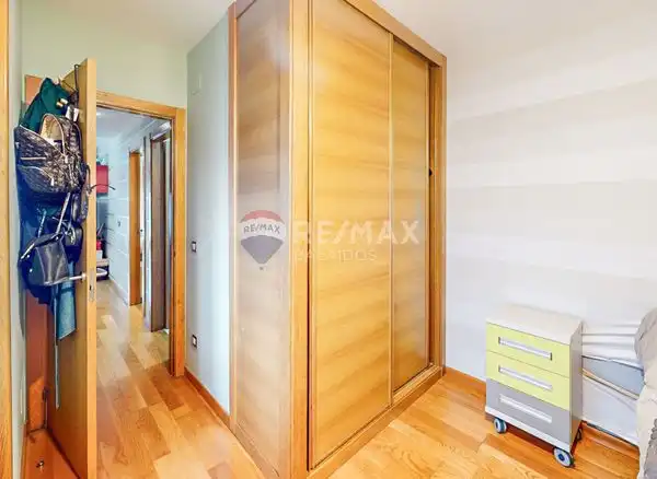 Habitación de Piso en venta en Vigo  con Calefacción y Trastero