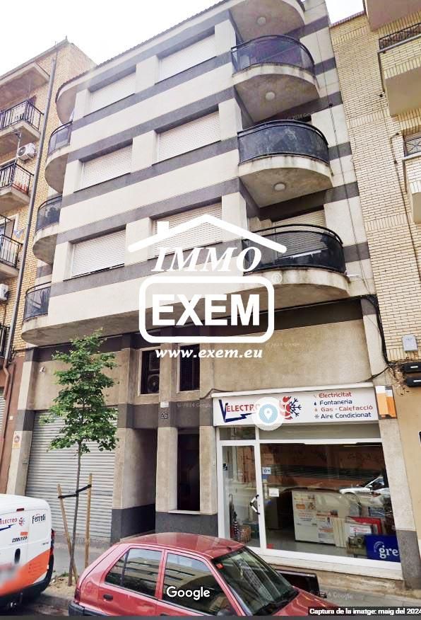 Außenansicht von Wohnungen zum verkauf in  Lleida Capital mit Heizung, Terrasse und Balkon