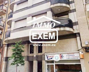Vista exterior de Apartament en venda en  Lleida Capital amb Calefacció, Terrassa i Balcó