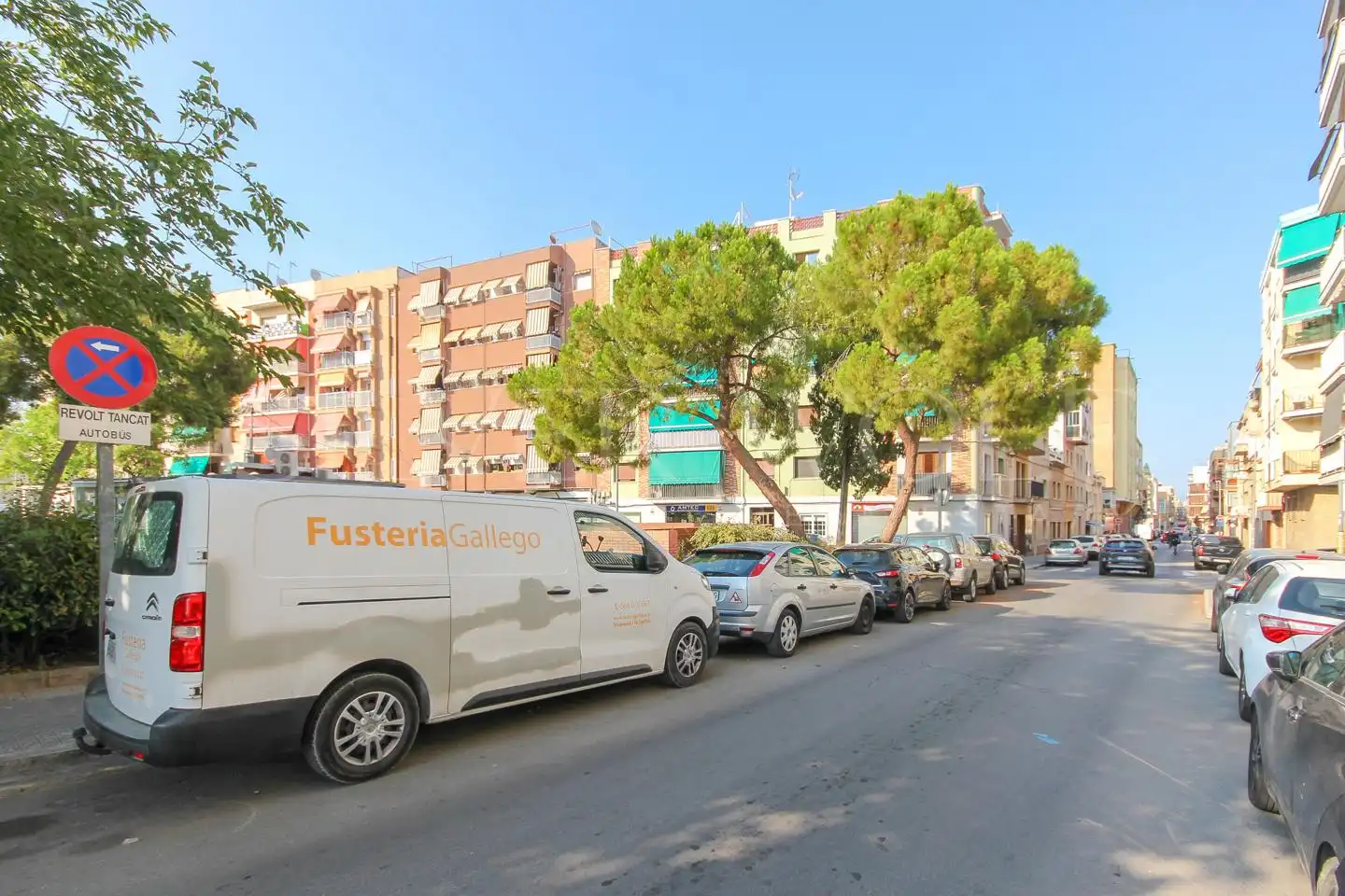 Außenansicht von Dachboden zum Verkauf in Vilanova i la Geltrú mit Parkett, Balkon und Alarm