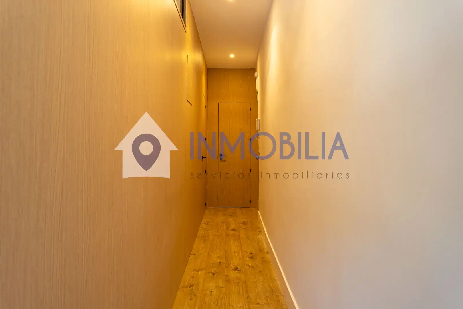 Wohnung zum Verkauf in Madrid mit Klimaanlage und Heizung