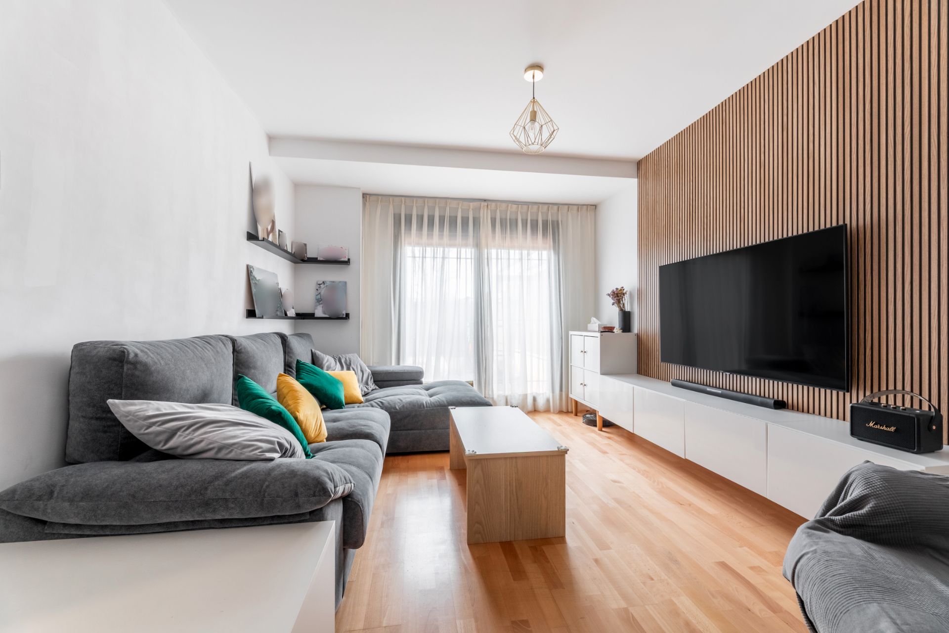 Sala d'estar de Planta baixa en venda en Móstoles amb Aire condicionat, Calefacció i Jardí privat