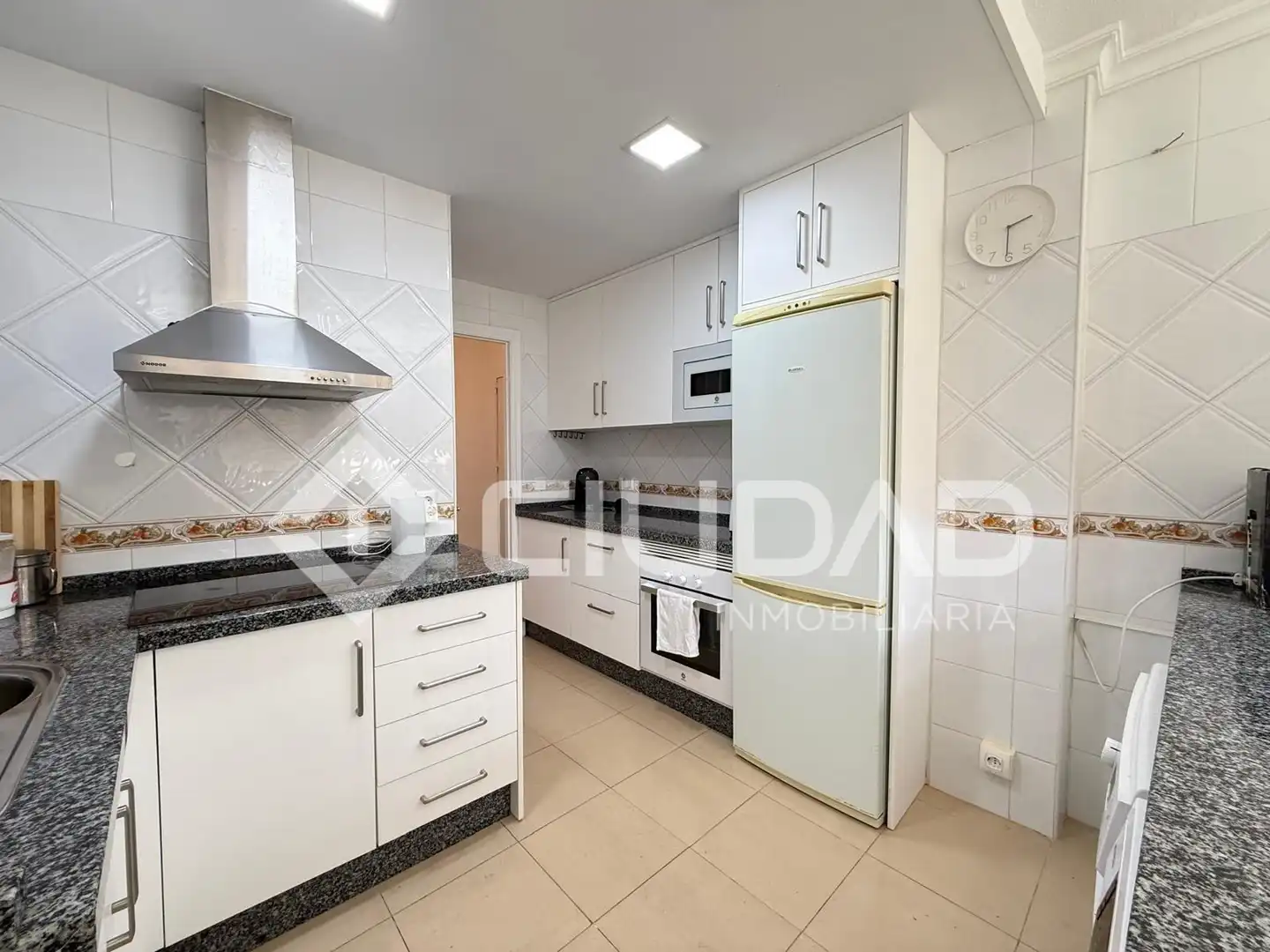 Kitchen of Flat for sale in Chipiona  with Air Conditioner and Terrace