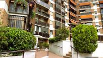 Exterior view of Flat for sale in  Madrid Capital  with Air Conditioner and Terrace