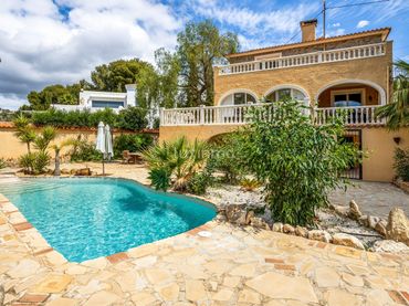 Villa con balcone in vendita a La Fustera