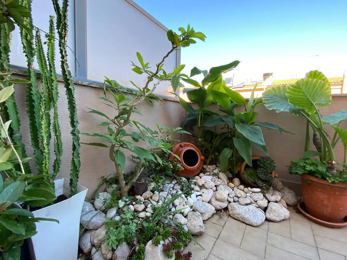 Terrasse von Einfamilien-Reihenhaus zum Verkauf in El Vendrell mit Klimaanlage, Heizung und Terrasse