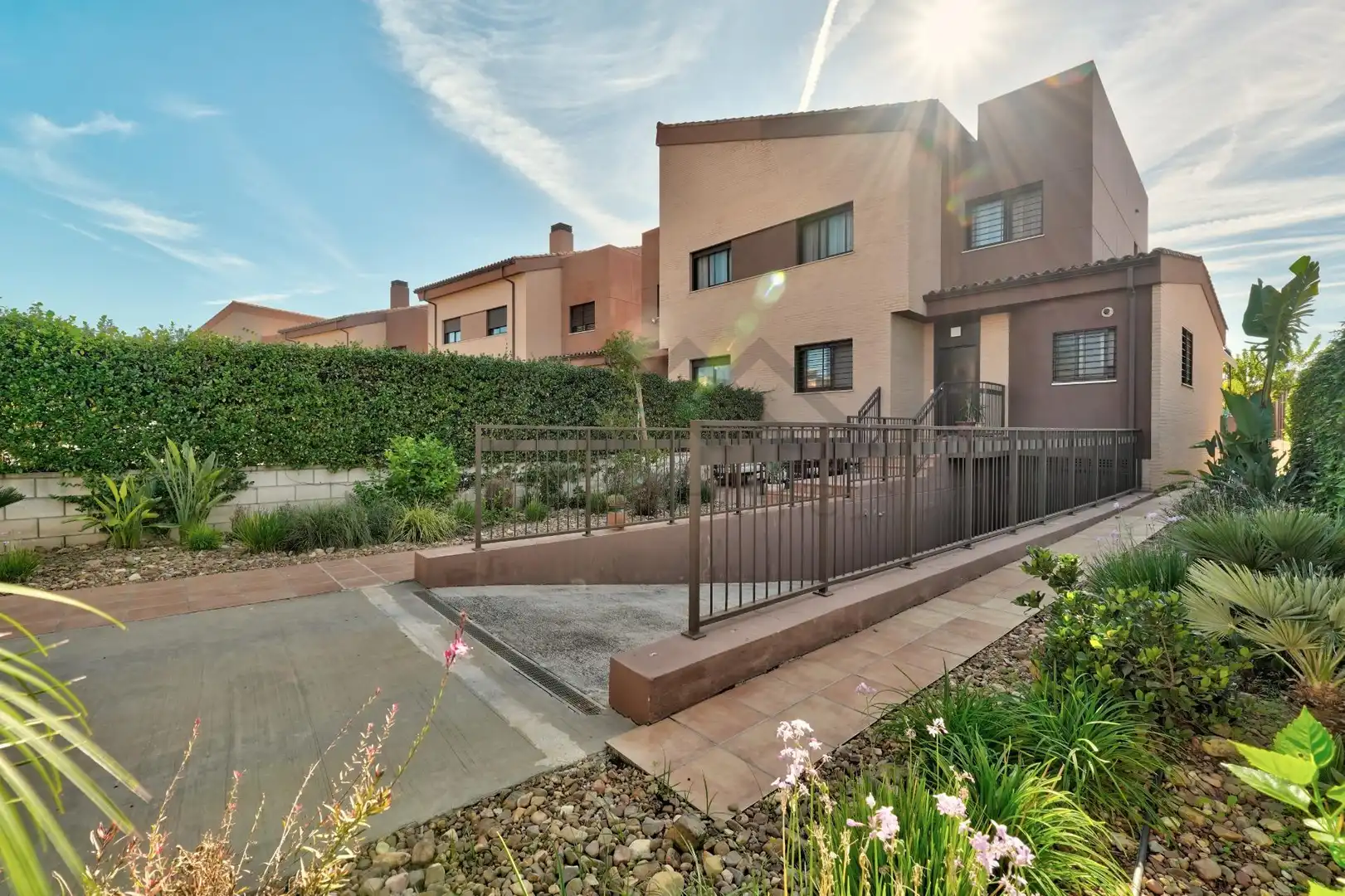 Exterior view of Detached homes for sale in Bétera  with Air Conditioner, Private garden and Parquet flooring