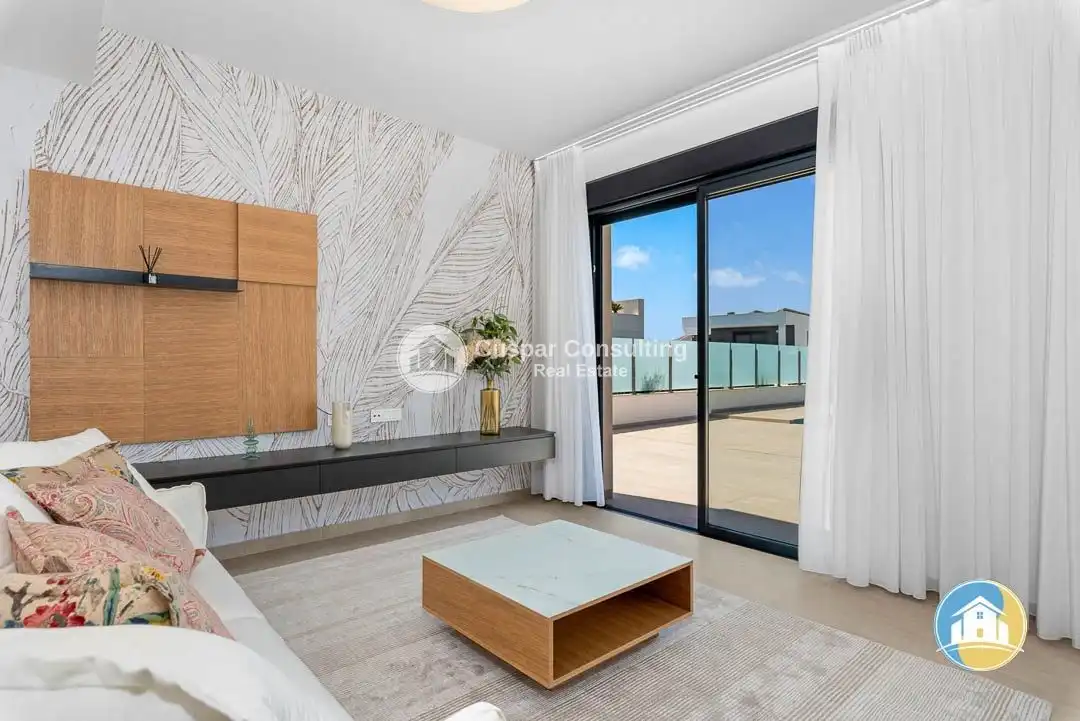 Detached house with pool for sale in Juan Marse, imagen 9