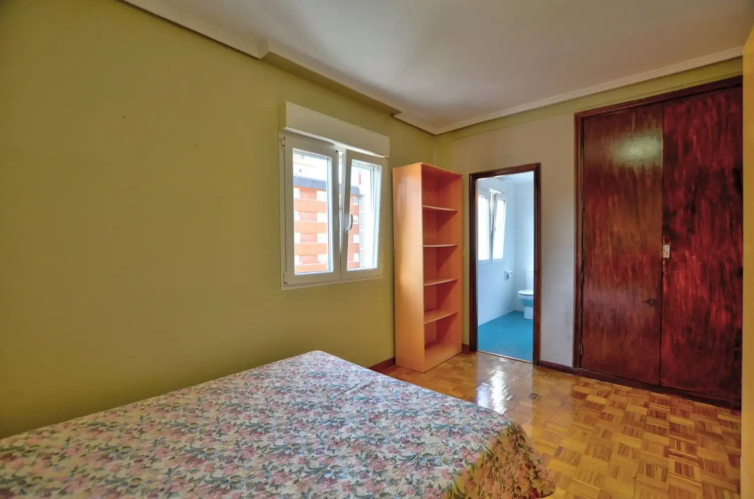 Bedroom of Flat for sale in Gijón   with Storage room and Swimming Pool
