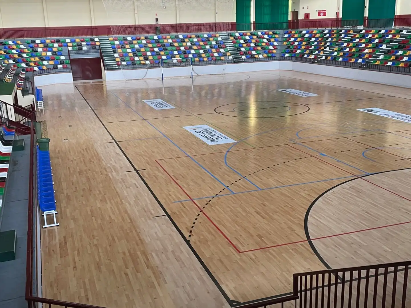 Nave industrial de alquiler en Carrer Sabadell, 1, Ciutat Esportiva