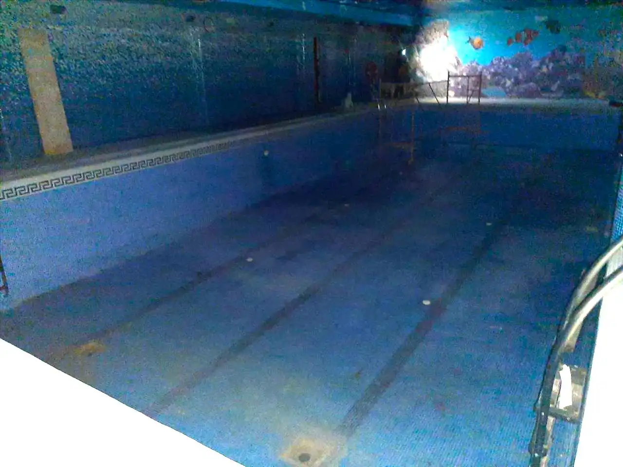Schwimmbecken von Büro zum Verkauf in Santurde de Rioja