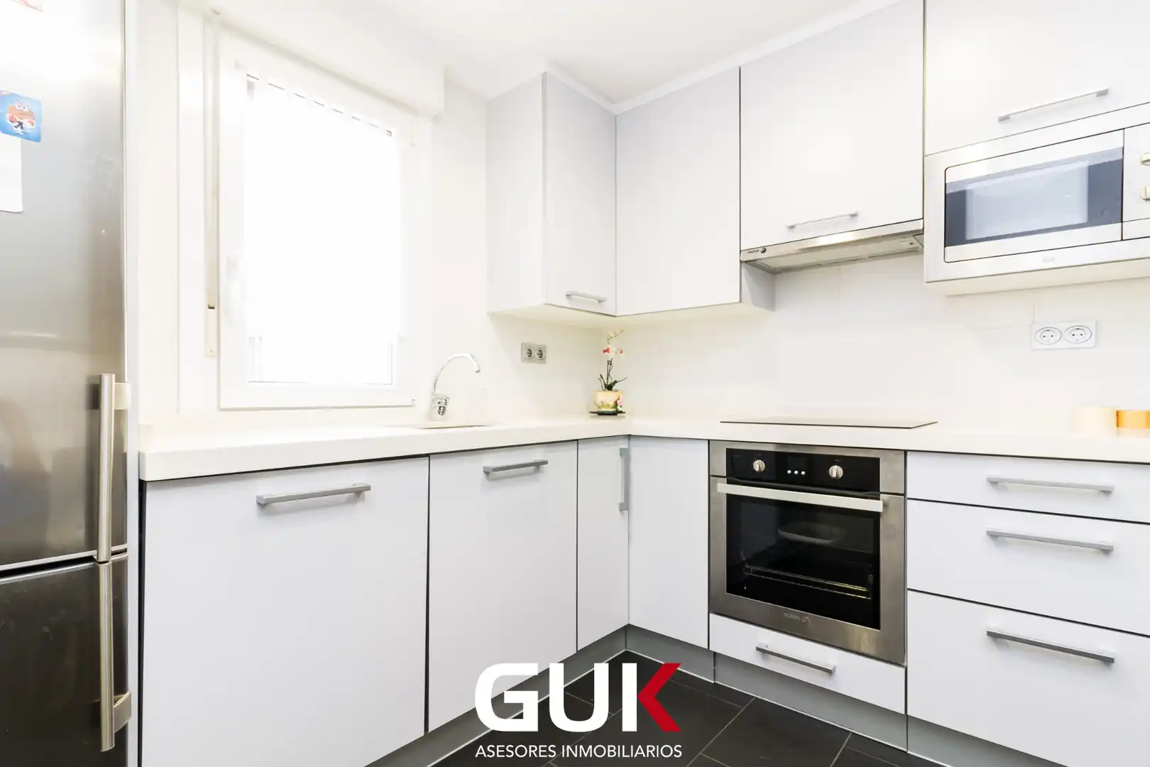 Cocina de Piso en venta en Donostia - San Sebastián  con Calefacción, Amueblado y Balcón