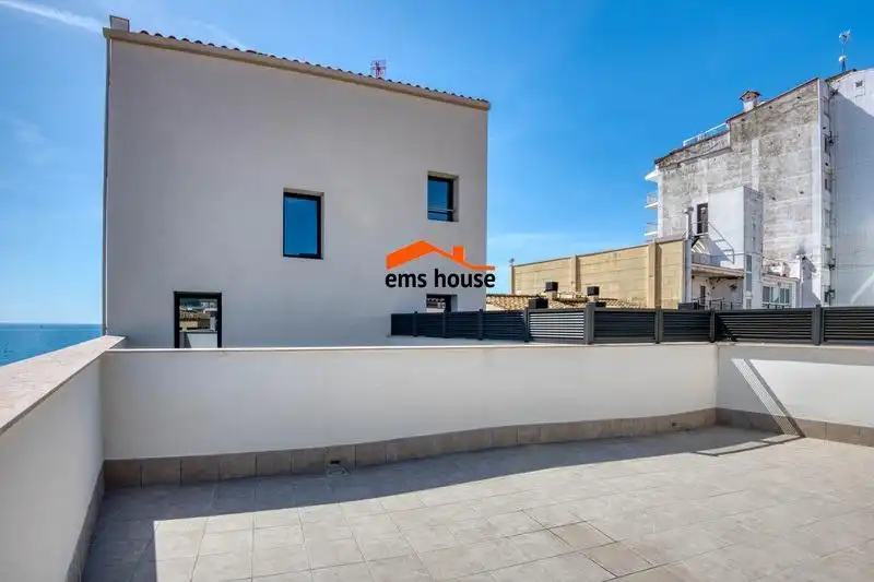 Vista exterior de Dúplex en venda en Calonge i Sant Antoni amb Aire condicionat, Jardí privat i Terrassa