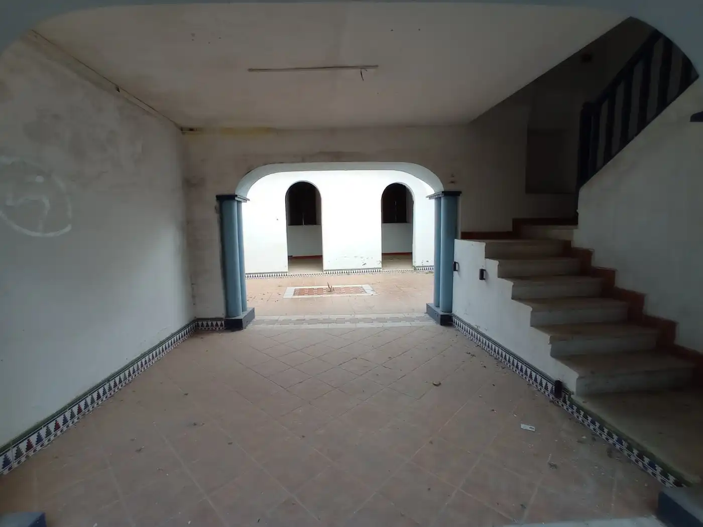 Buildings for sale in Villamartín