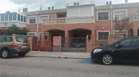 Foto 4 de Casa o xalet en venda a Avenida España, Villanueva de la Torre, Guadalajara