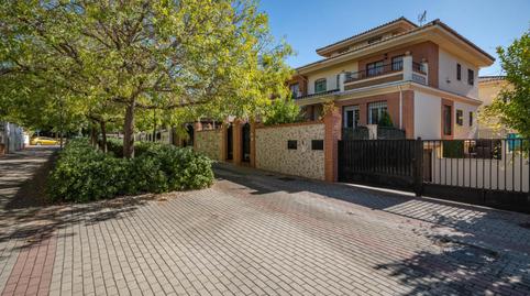 Photo 2 of House or chalet for sale in Calle Pdta Matias Mendez Vellid, 9, Cerrillo de Maracena - Periodistas,  Granada Capital