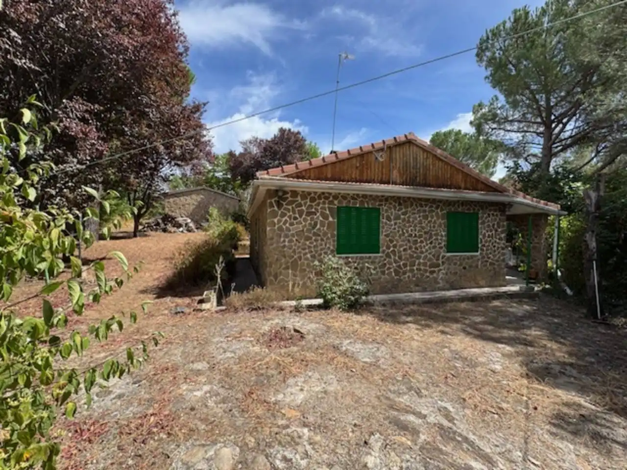 Vista exterior de Casa o chalet en venta en Villavieja del Lozoya con Calefacción, Terraza y Piscina