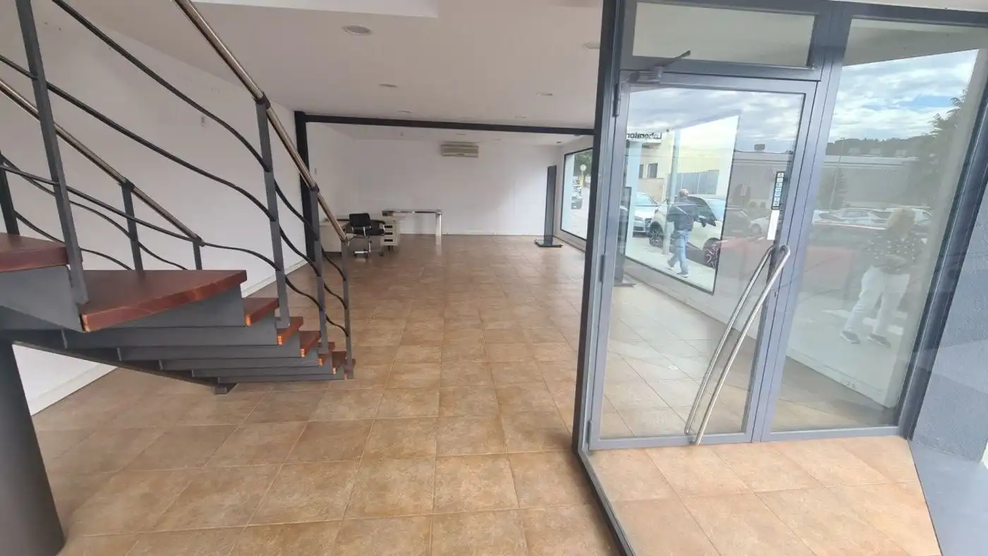 Local commercial à louer à Sant Celoni, imagen 5