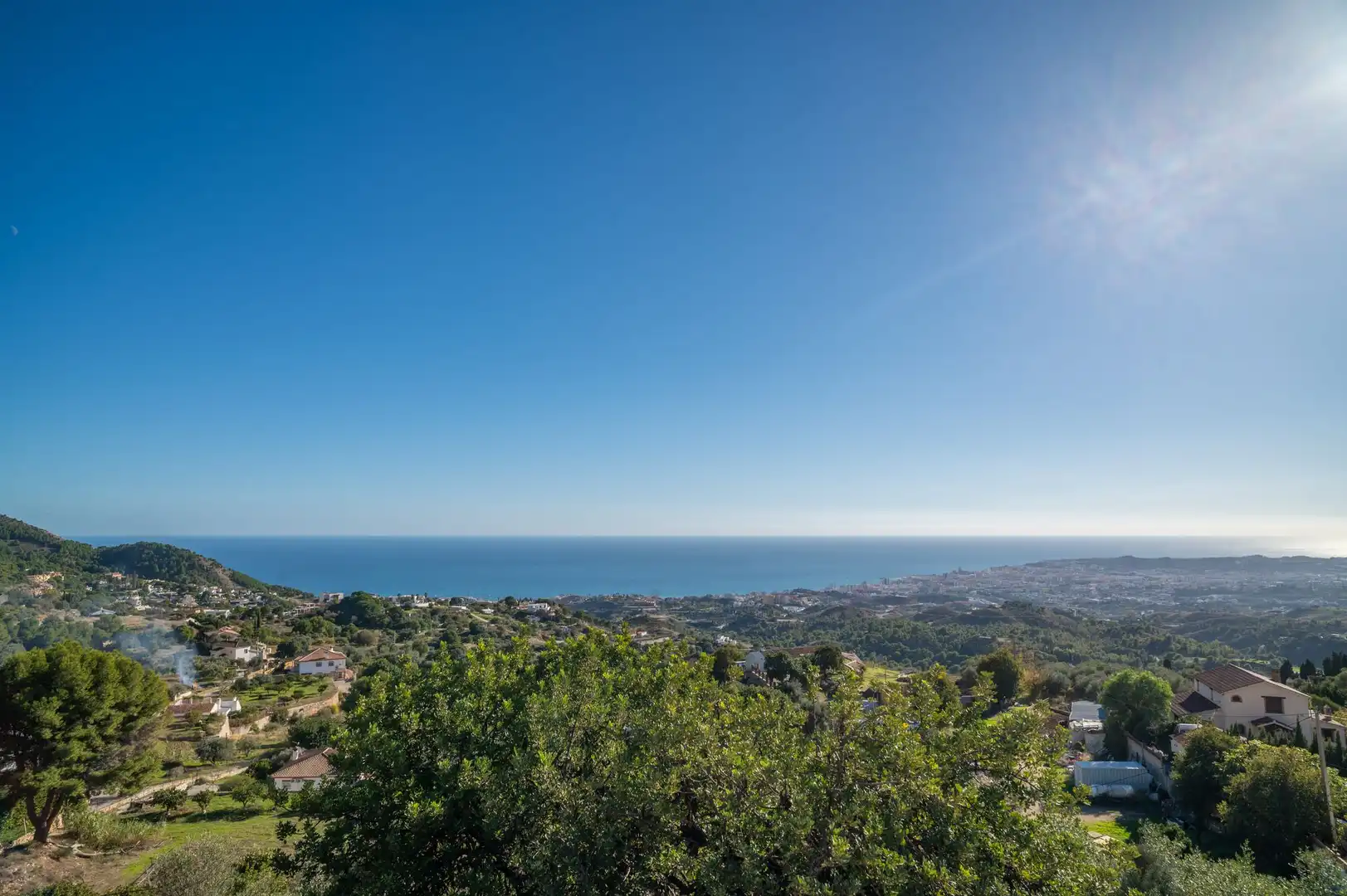 Vista exterior de Casa o xalet en venda en Mijas amb Terrassa