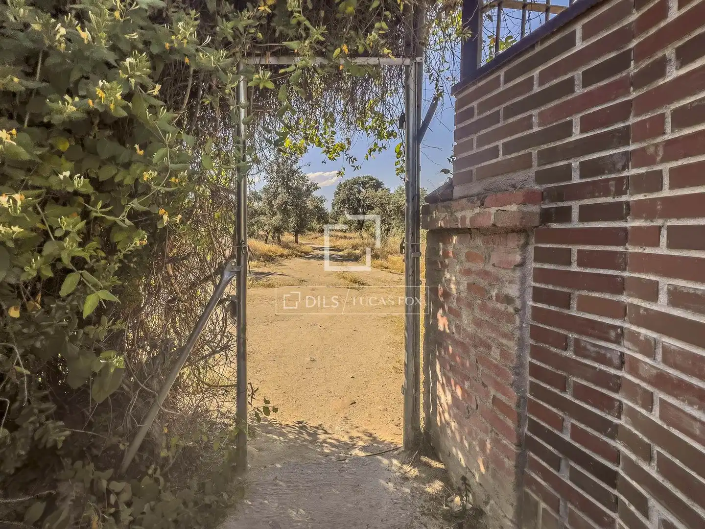Flat for rent in Madrid  with Air Conditioner, Heating and Private garden