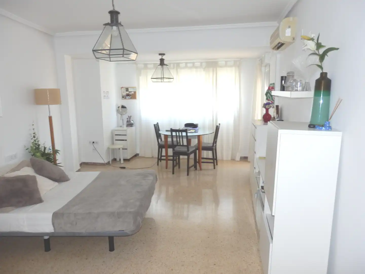 Flat with terrace to rent in Algirós, imagen 3