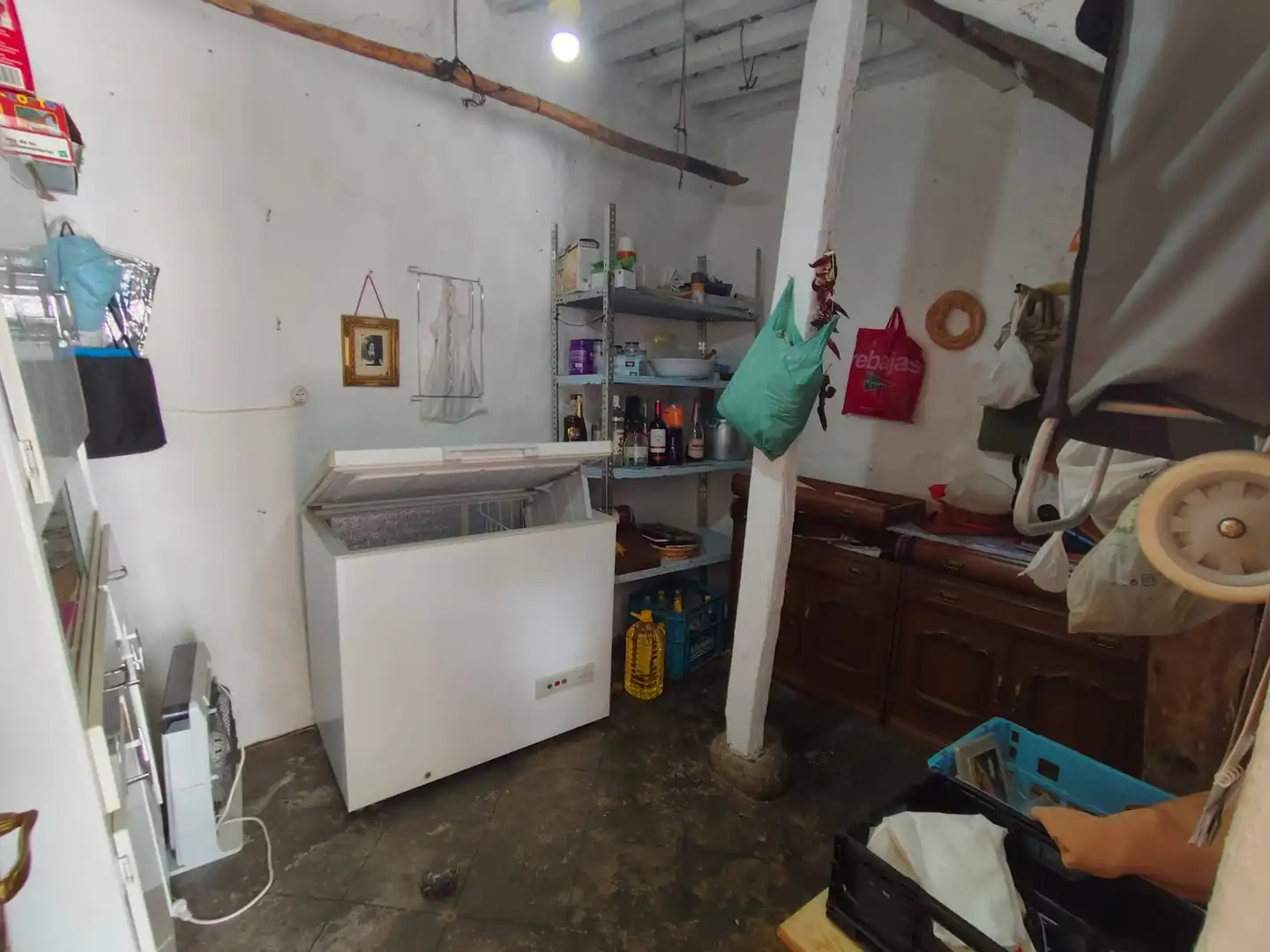Houses for sale in La Calahorra  with Terrace, Storage room and Furnished