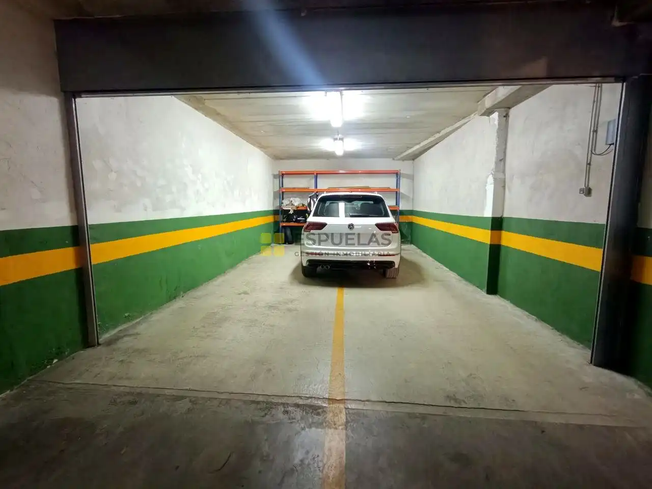 Parkplatz von Garage zum Verkauf in Arnedo