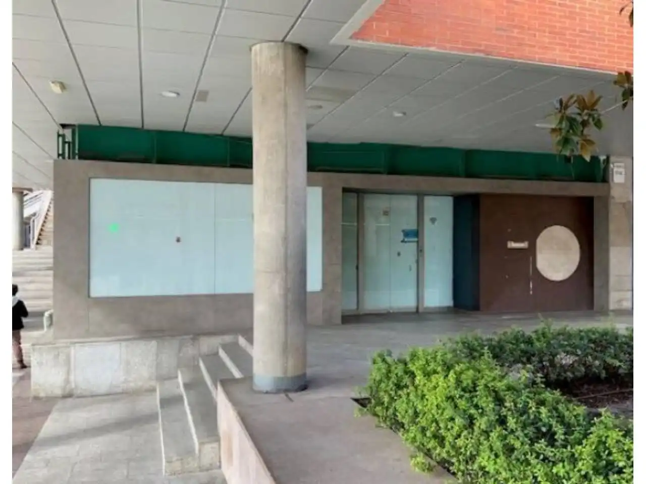 Business premises for sale in Plaza Mayor