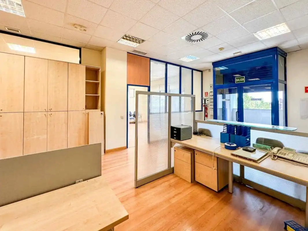 Bureau avec ascenseur à vendre à Calle de Isabel Colbrand, imagen 21