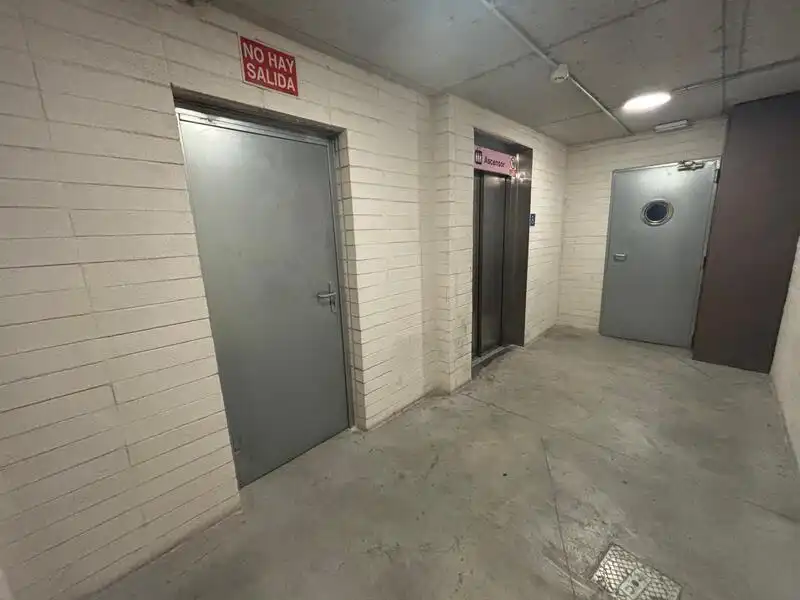 Garage for sale in Madrid