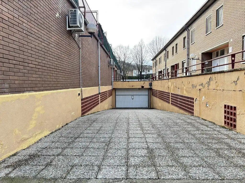 Detached homes for sale in Olot