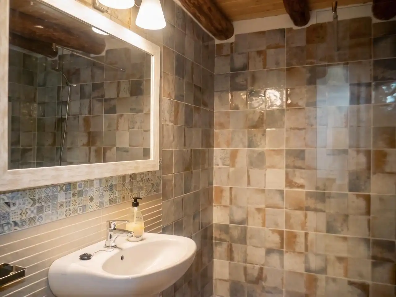 Bathroom of Houses for sale in Corteconcepción  with Private garden, Terrace and Storage room