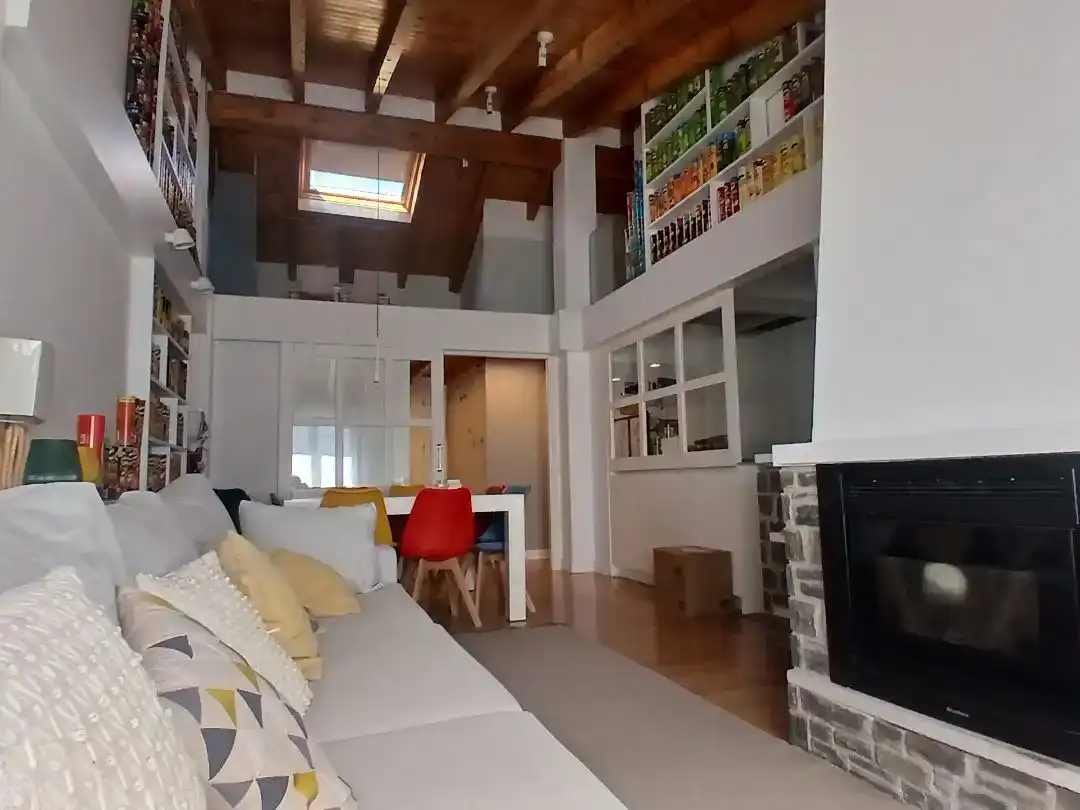 Living room of Duplexes for sale in Alp  with Parquet flooring, Storage room and Furnished