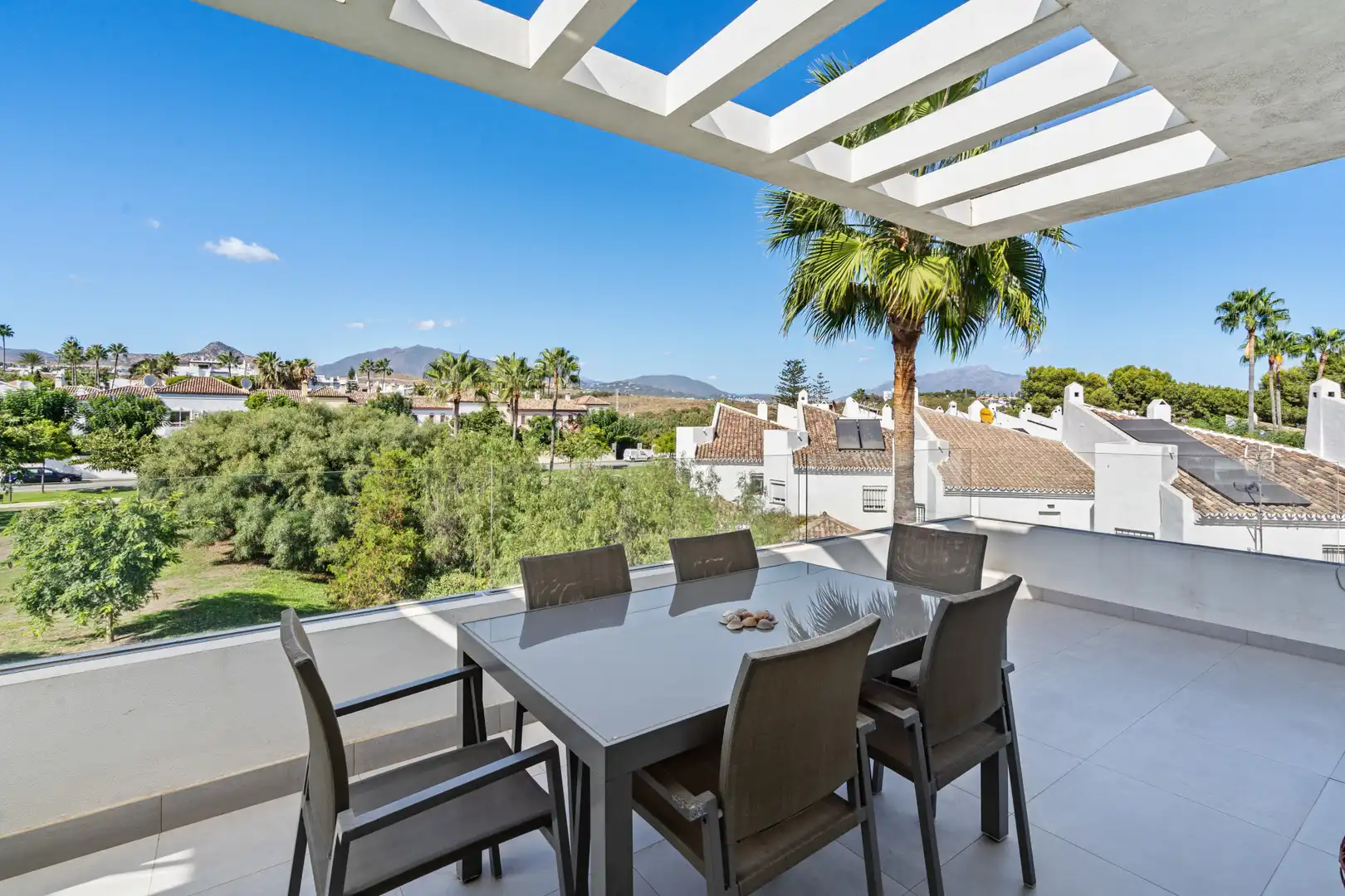 Terraza de Ático de alquiler en Estepona con Aire acondicionado, Terraza y Piscina