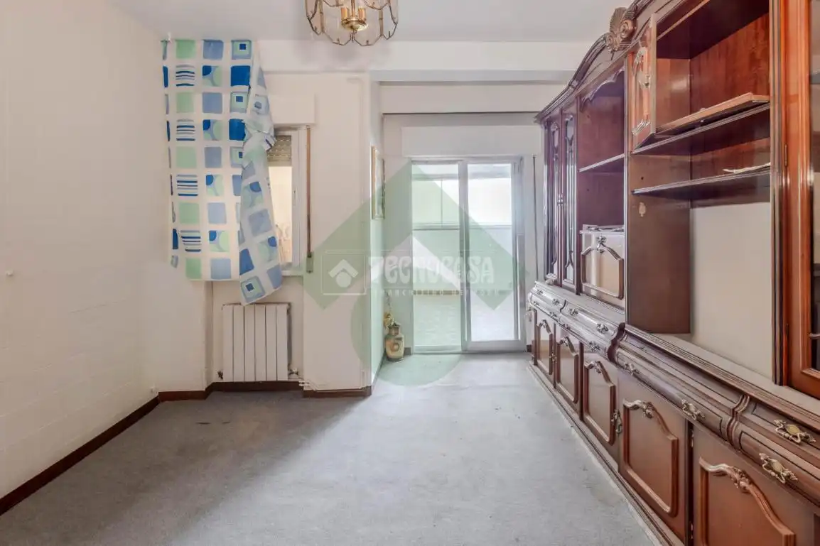 Habitación de Piso en venta en Madrid con Calefacción y Terraza