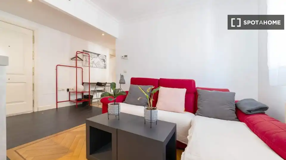 Wohnzimmer von Wohnung zur Miete in Madrid mit Klimaanlage, Heizung und Möbliert