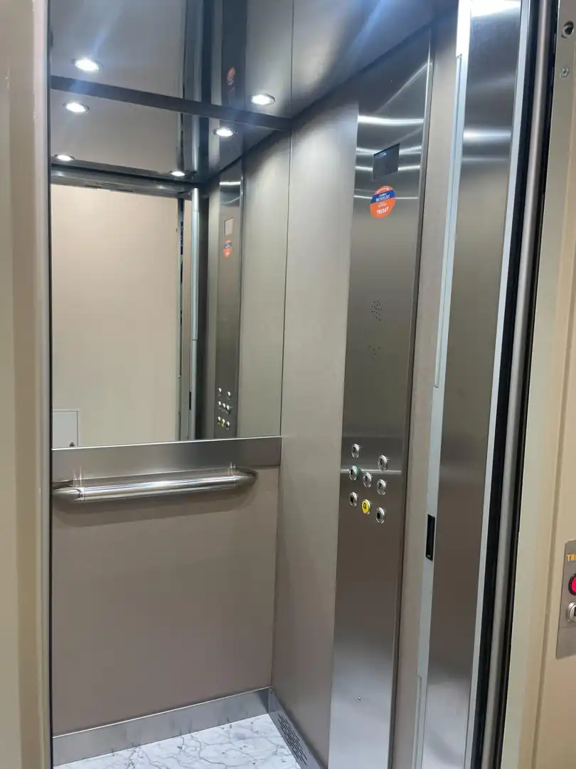 Apartamento de alquiler en León Capital  con Calefacción, Parquet y Terraza