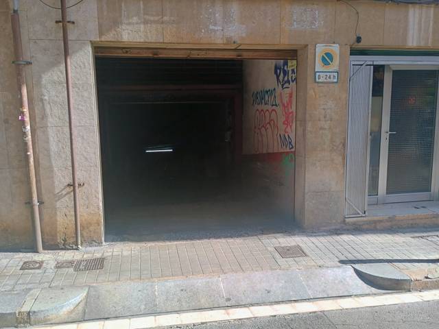 Garaje en Venta en Carrer de la Murtra en El Carmel