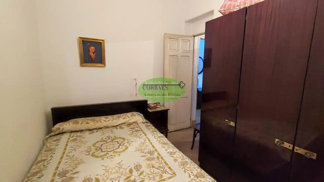 Habitación de Edificio en venta en Ourense Capital 