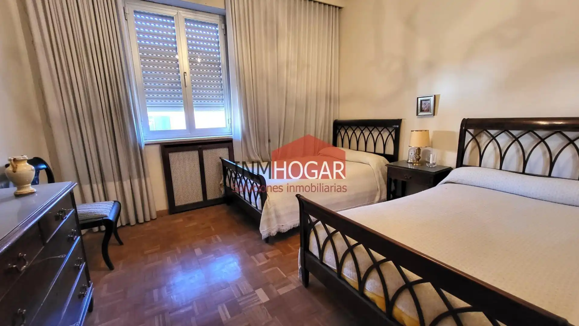 Habitación de Casa o chalet en venta en Ávila con Jardín privado, Trastero y Balcón