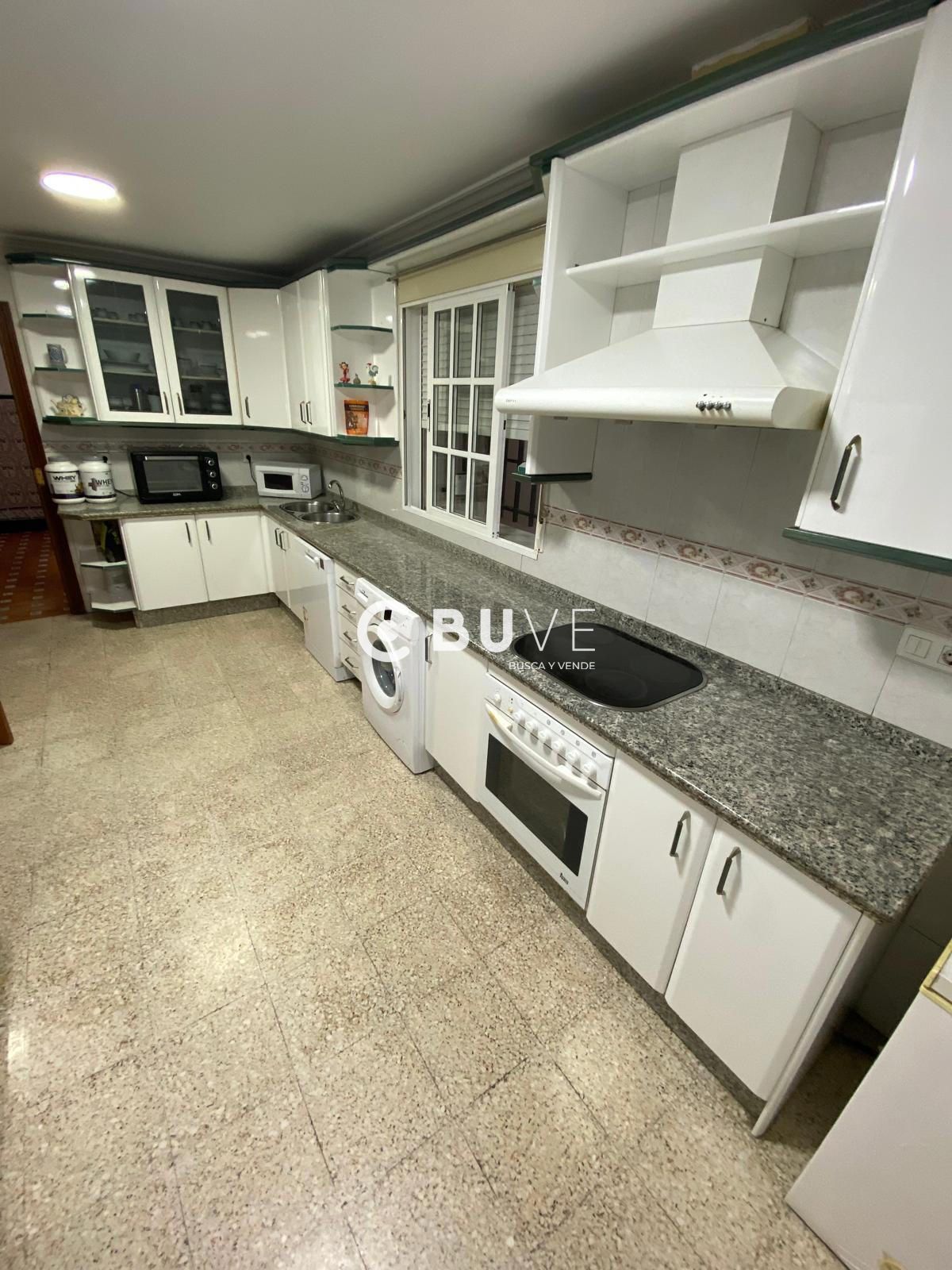 Kitchen of House or chalet for sale in Alcalá de Guadaira  with Air Conditioner, Storage room and Furnished