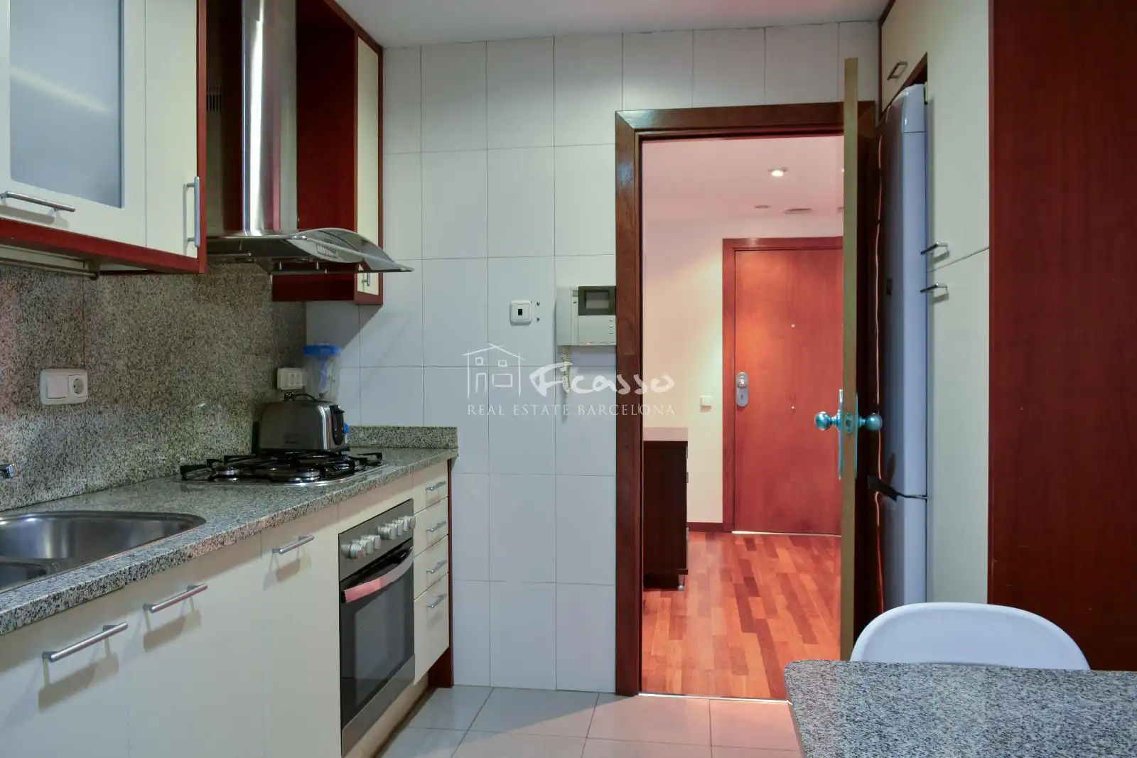 Cuina de Pis en venda en Barcelona amb Aire condicionat, Calefacció i Parquet