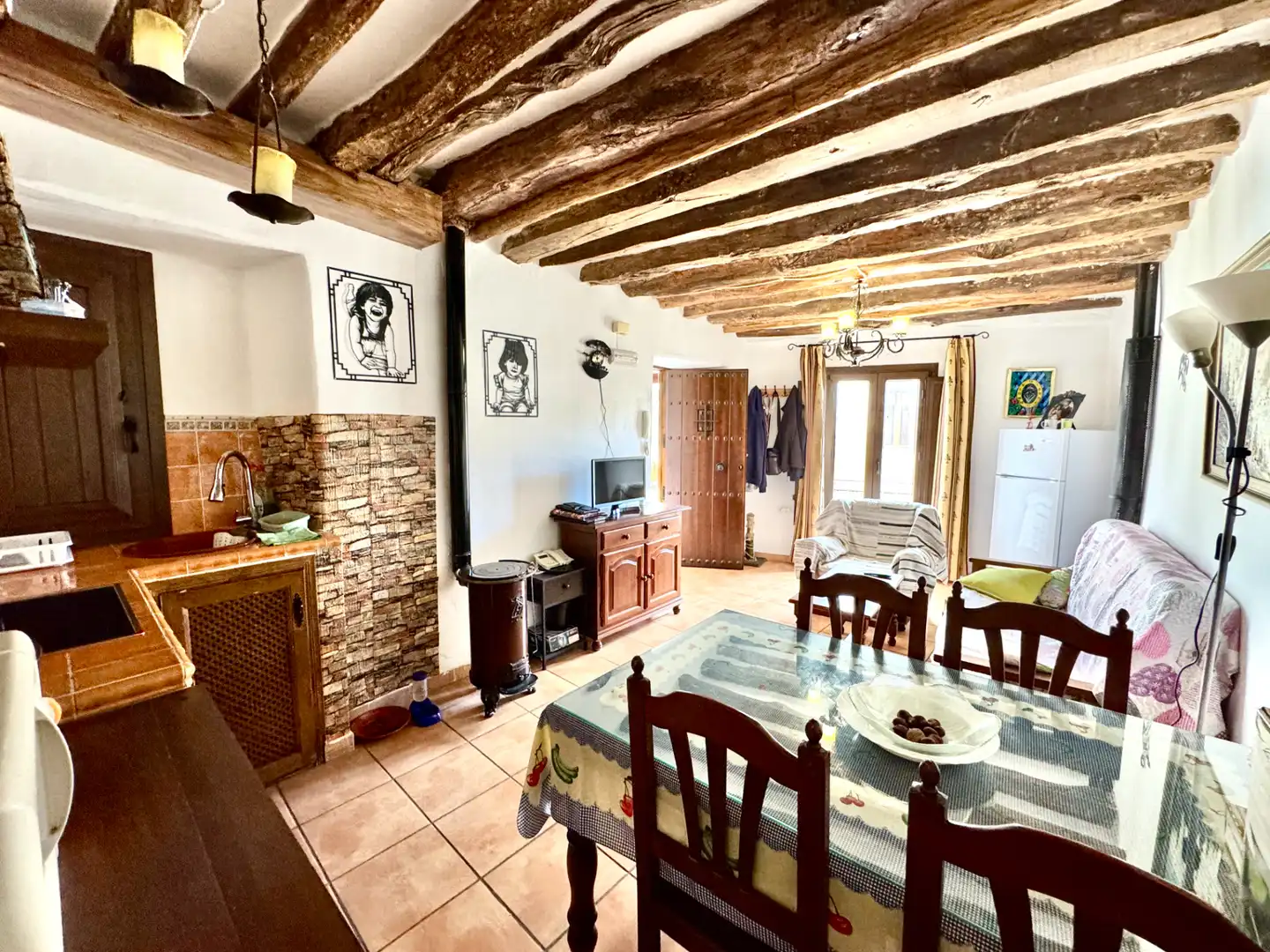 Dining room of Buildings for sale in Bérchules